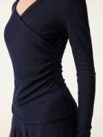 2Pcs Set Surplice Ruched Long Sleeve & Godet Hem Pull-on Maxi Skirt - Image 6